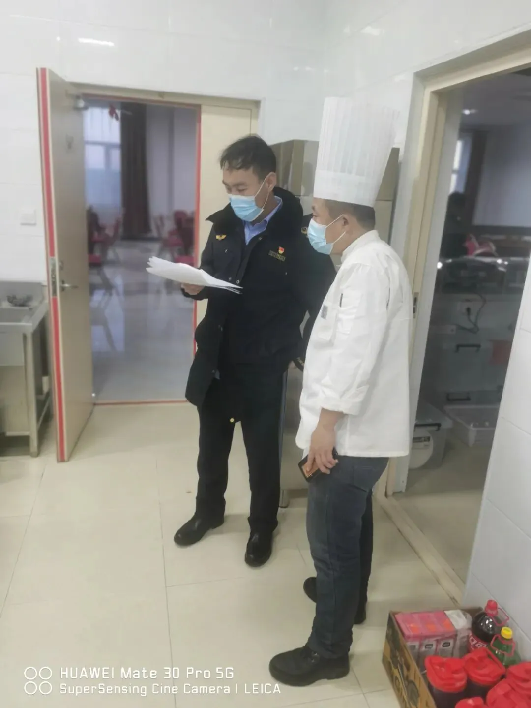 新巴尔虎右旗市场监督管理局全力保障两会期间食品安全