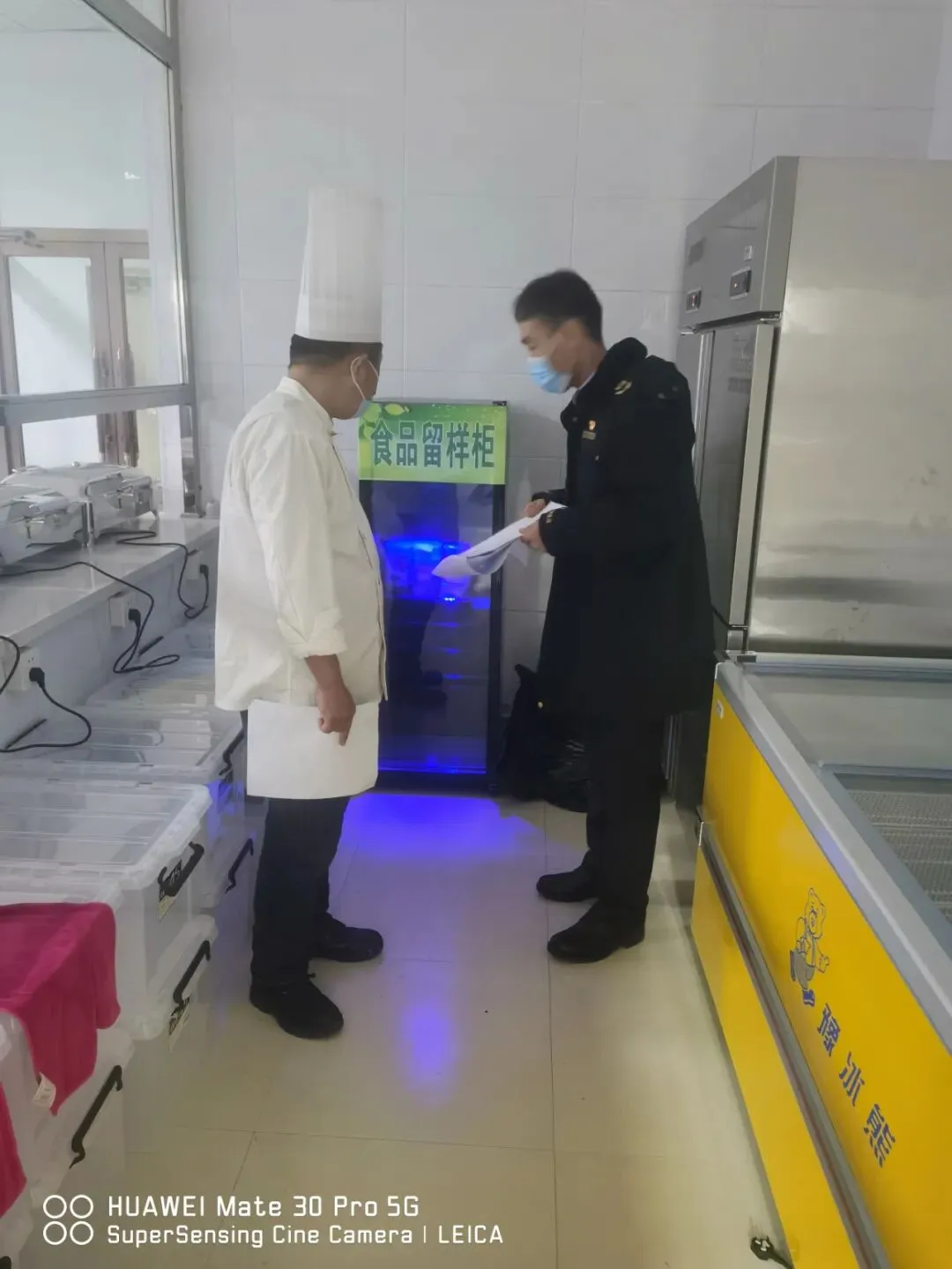 新巴尔虎右旗市场监督管理局全力保障两会期间食品安全