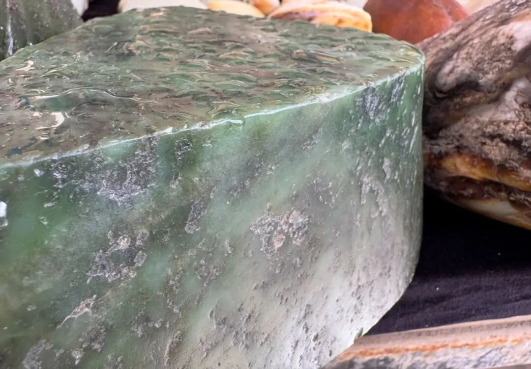关于碧玉子料,市场上的那些“仿冒”品