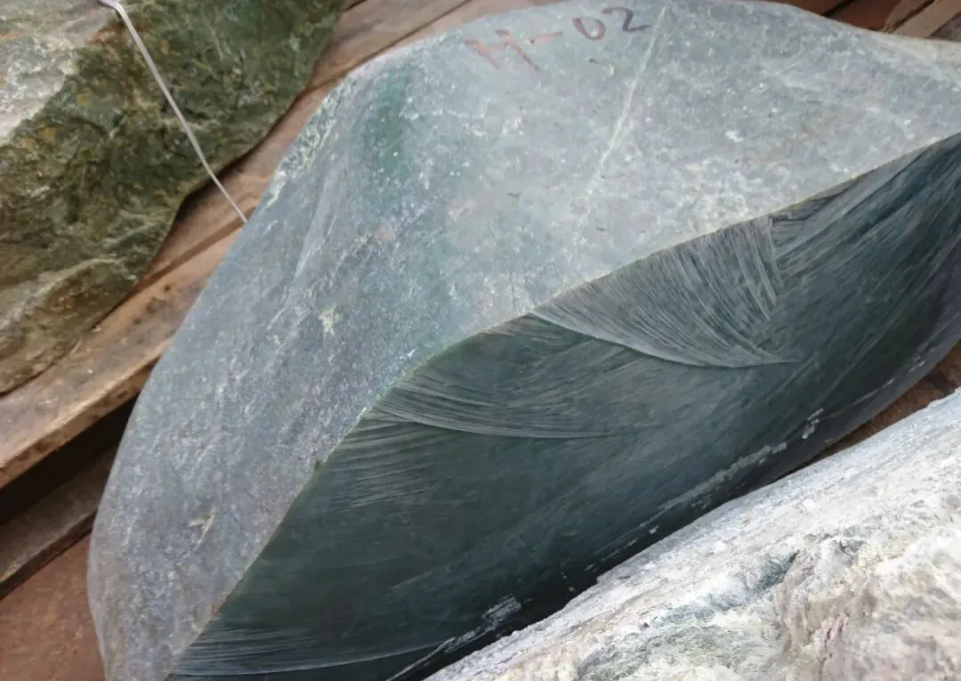 关于碧玉子料,市场上的那些“仿冒”品