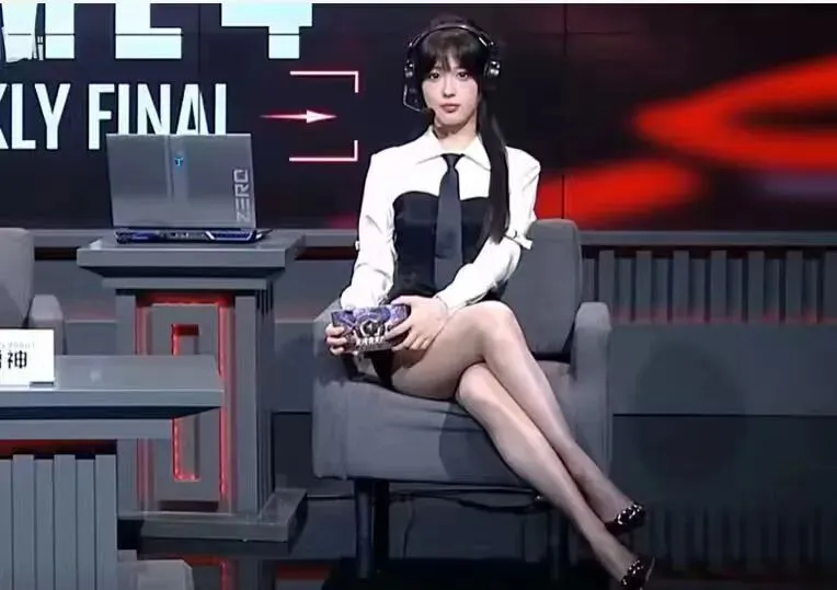 吃瓜:永劫无间女解说穿上“黑皮肤”,营销号闭嘴了