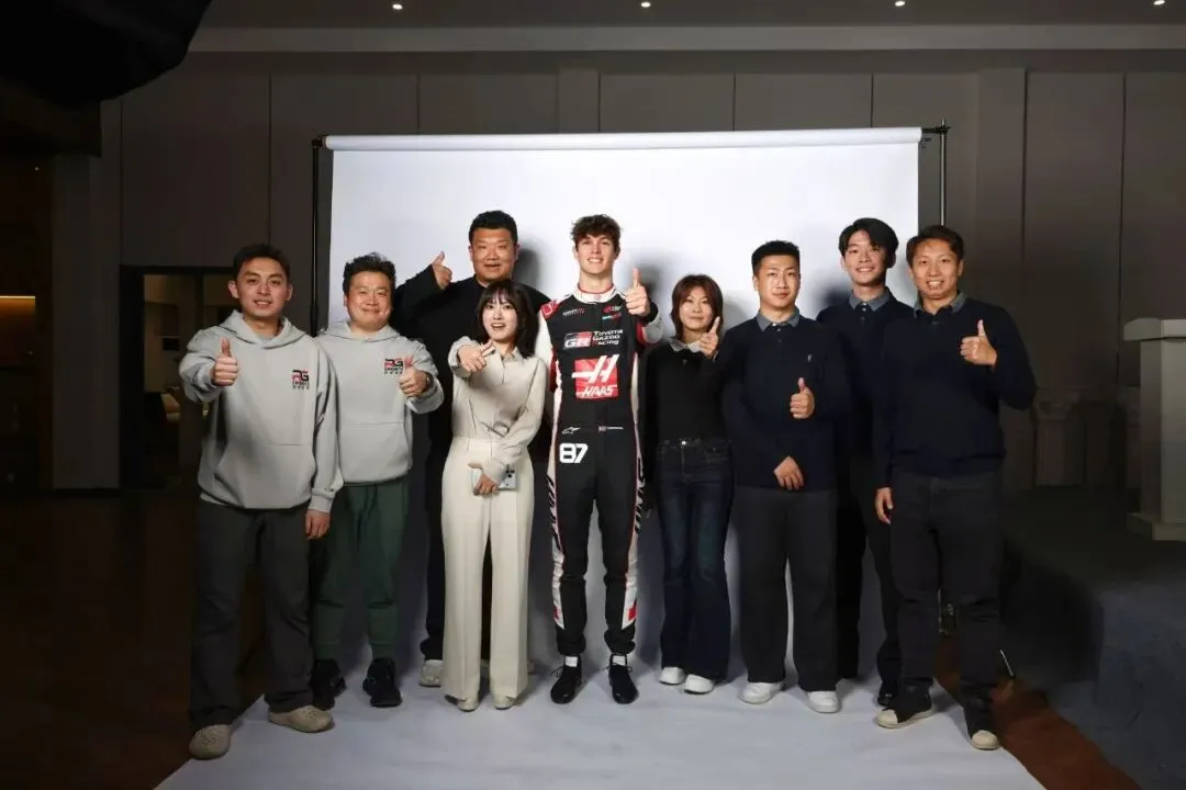 动态|热格体育圆满完成F1上海站体育营销活动