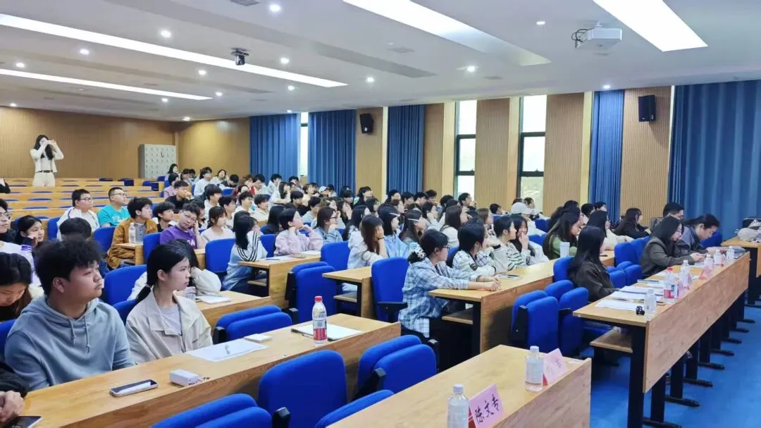 校企协同,实战育人 | 文学院网络营销与直播电商专业项目式教学周启动