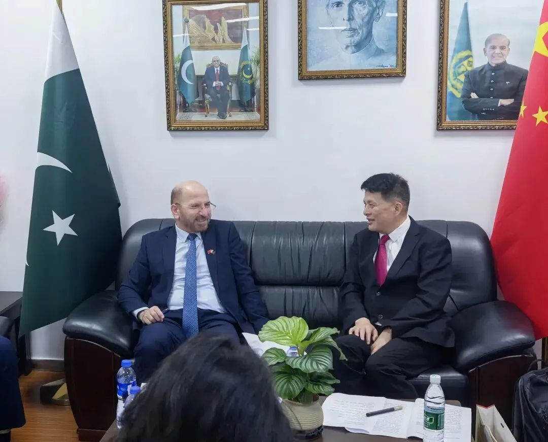 深化中巴经贸合作 共拓海外市场新空间 | 阳江市政企代表团拜访巴基斯坦驻广州总领事馆