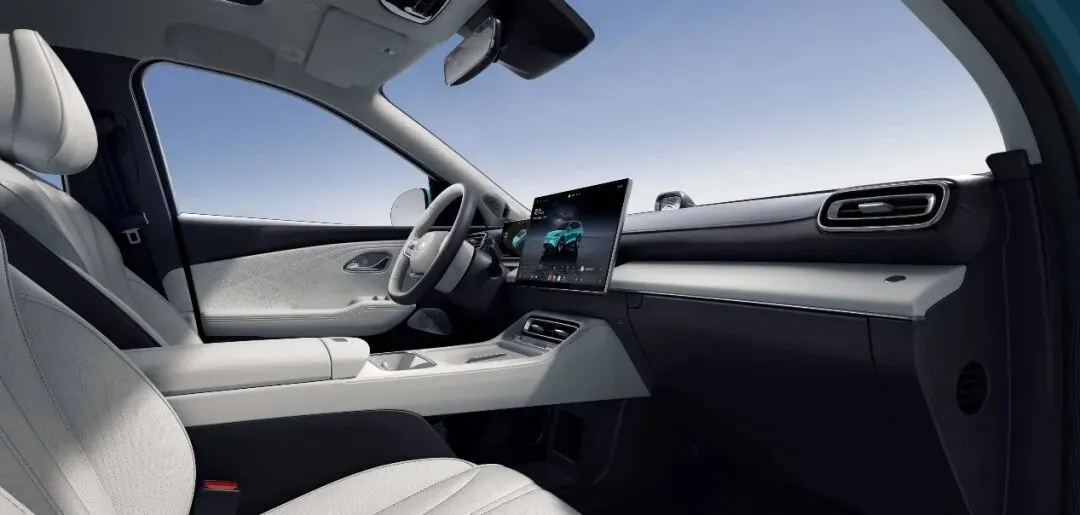 12.99万起杀入中型插混SUV市场!奇瑞风云T9L上市,纯电最高230km