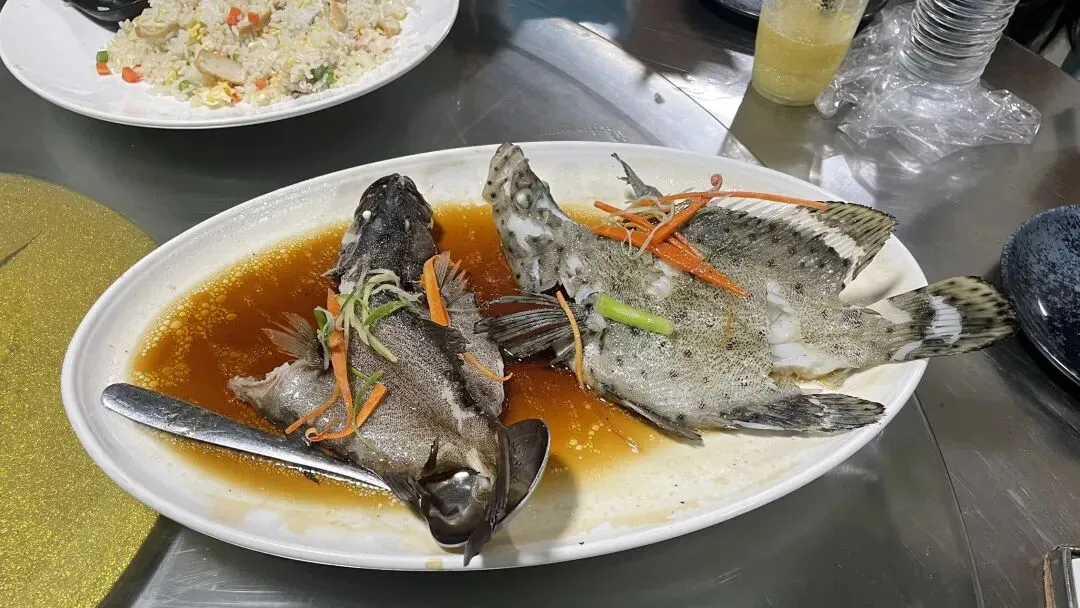 仙 本 那 海 鲜 市场