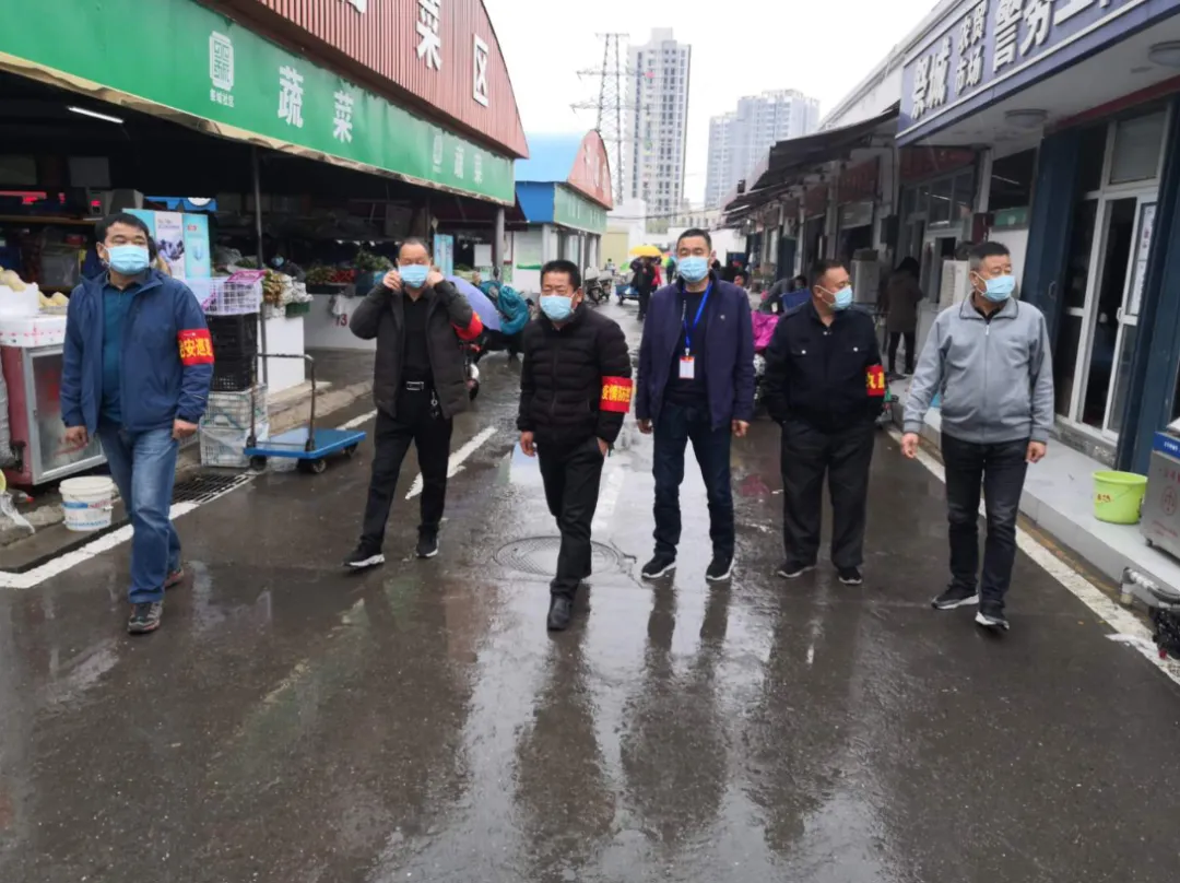 祭城路街道办事处开展疫情期间农贸市场专项检查确保“舌尖安全”