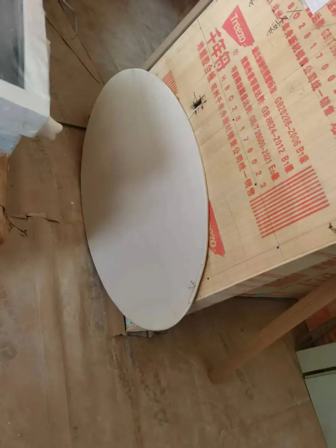 4月13日招商西安湾营销中心接车上楼.