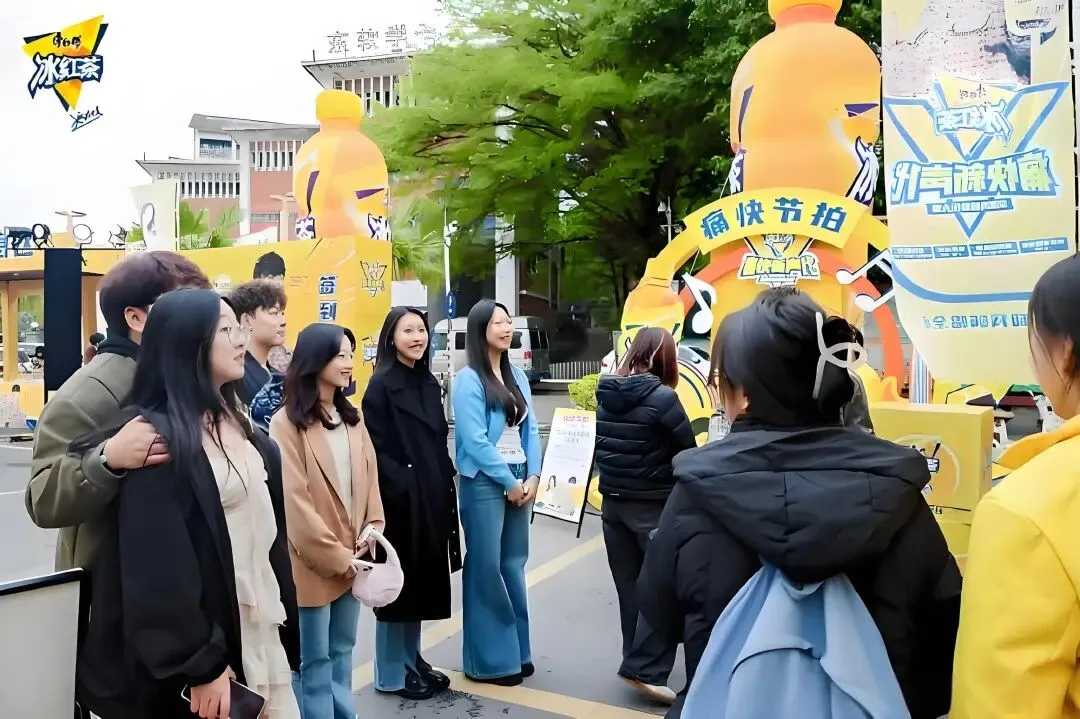 康师傅冰红茶雄踞市场一方,凭什么火遍大江南北卖了近三十年?