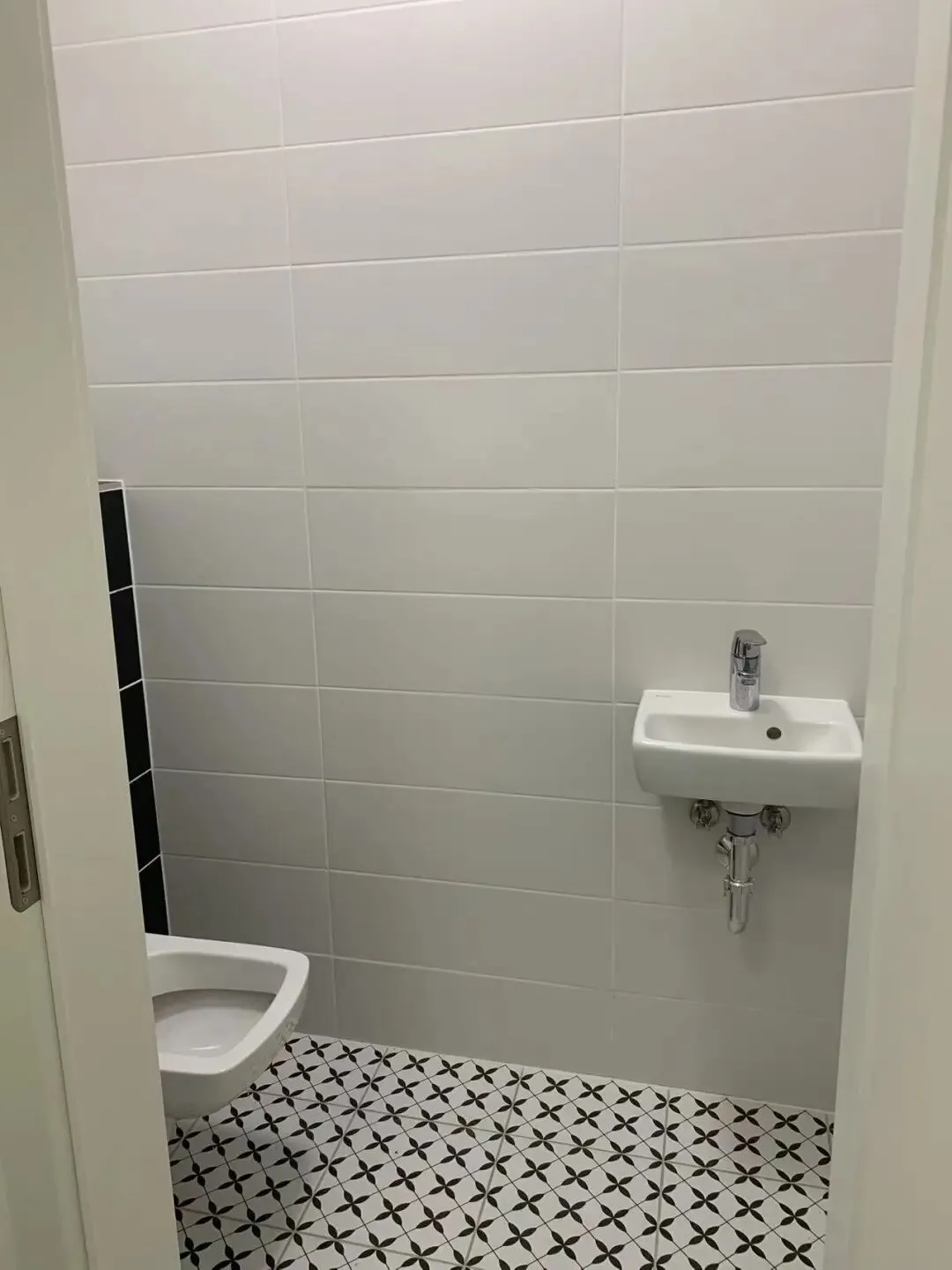 【守望房产】出租:13区 lehel 市场附近 westsidegarden 一室一厅新公寓 budapest, Lőportár köz 5 1134