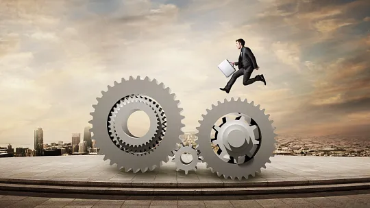 库存像个无底洞?别只盯着营销——你企业的“方向”对吗?