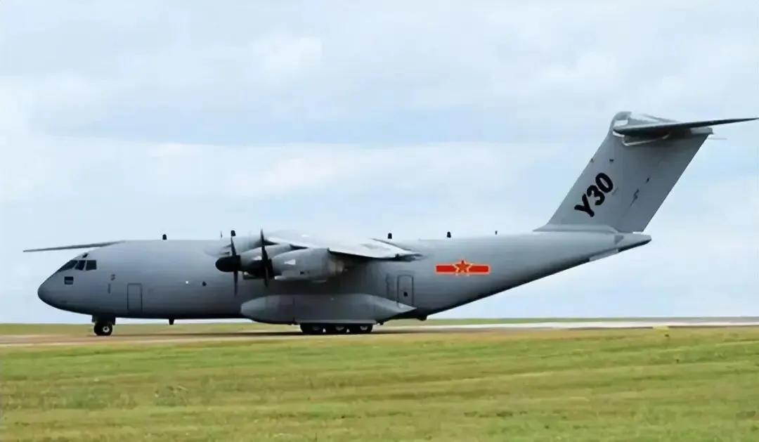运-30首飞搅动全球运输机市场,美国“大力神”压力大了