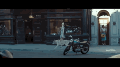 梦龙翻车!芭蕾鞋+擦边营销 网友:硬凹艺术,雪糕玩成“臭脚丫子”味!