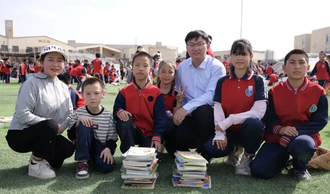 书香润童心 市集溢墨香——书香跳蚤市场活动