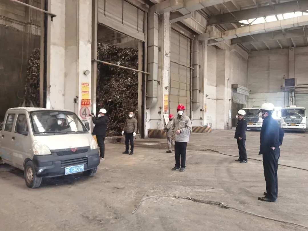 亮剑护民生!林州市市场监管局集中销毁假冒伪劣及过期商品