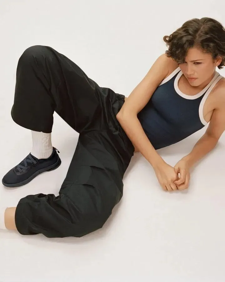 品牌营销动向「Canva 可画鼓励老年追摇滚梦」