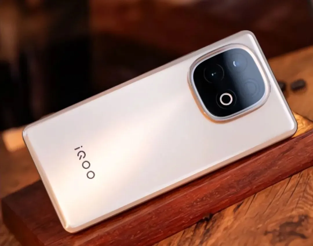 千元机市场的“性能怪兽”:vivo iQOO Z10 Turbo换机太猛了!