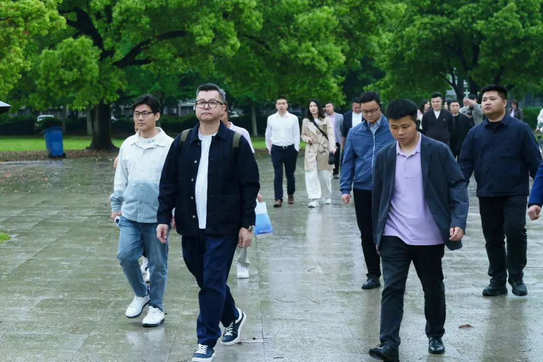 穿透营销迷雾 打造长青基业|江西&武汉工商管理高级研修班《战略与创新》联谊课程圆满落幕