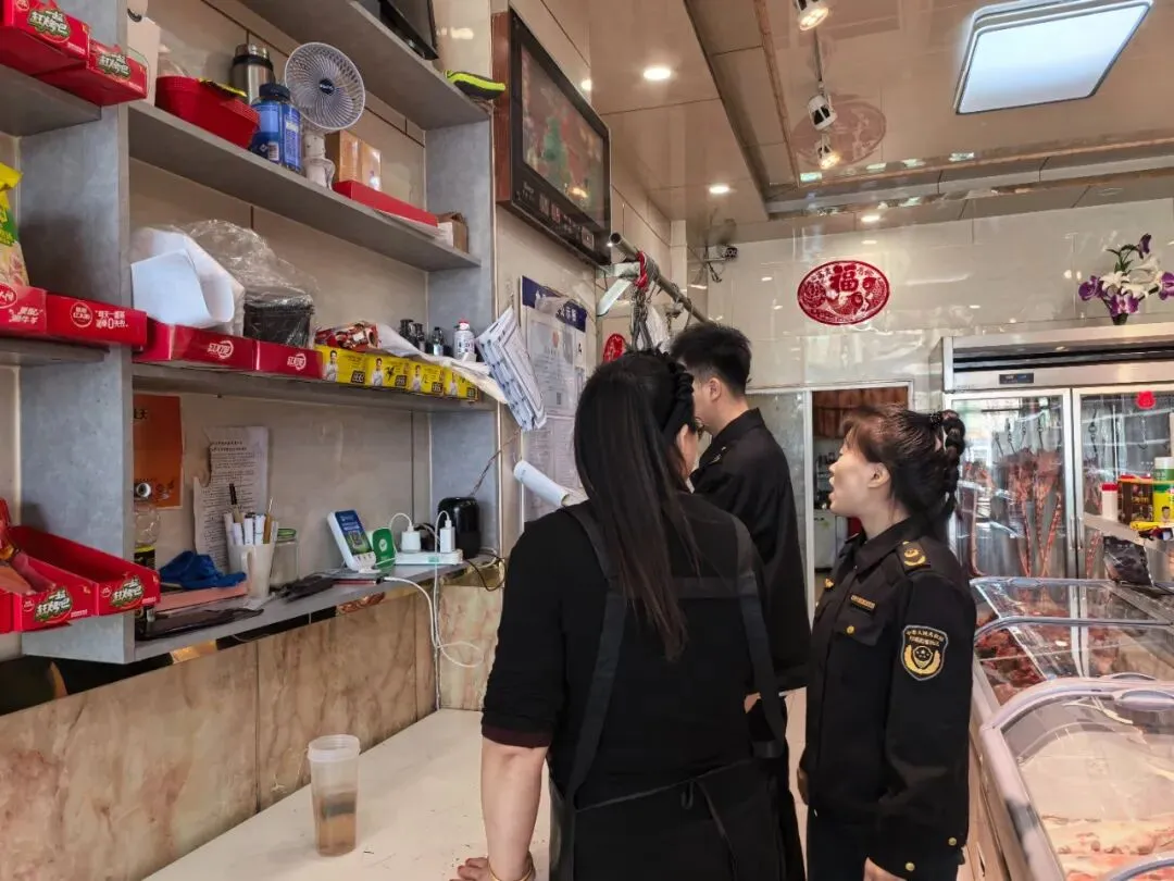 【安全生产】县市场监管局开展肉类食品专项检查