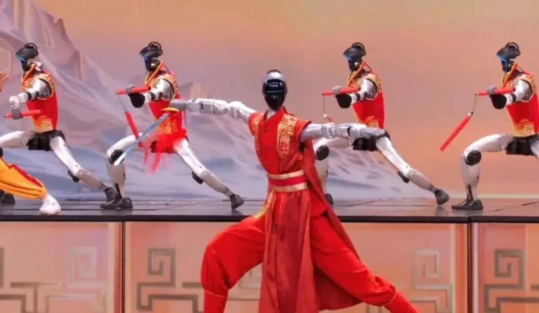 两会定调,市场引爆:四大模式解码“康养+地产+旅居”万亿生态