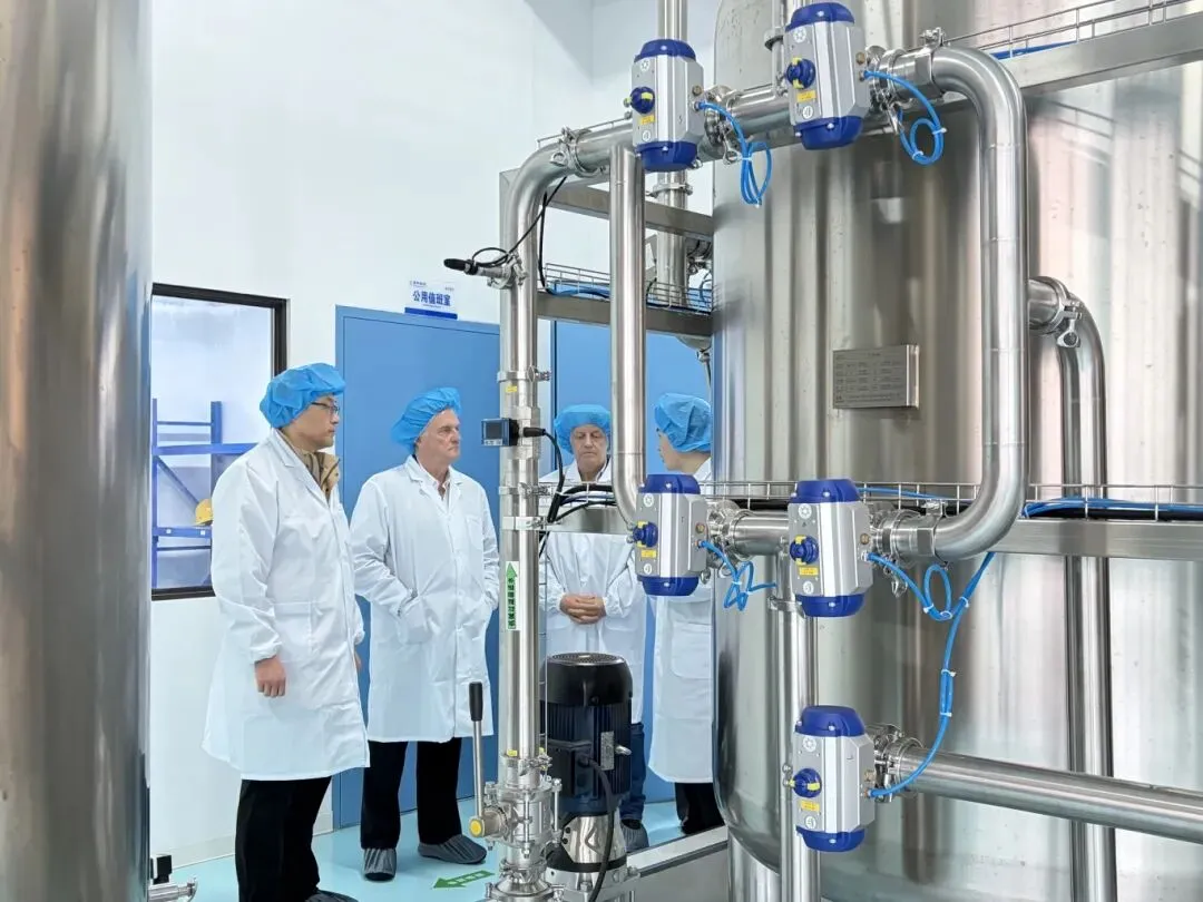 深化全球合作,共拓国际市场|AFT & EDGE 高层代表团莅临盈科及明德参观交流并成功签约