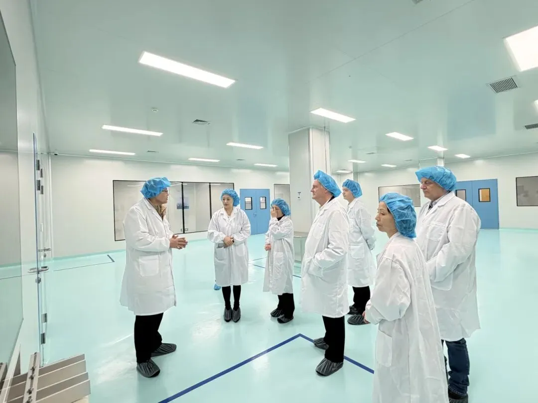 深化全球合作,共拓国际市场|AFT & EDGE 高层代表团莅临盈科及明德参观交流并成功签约