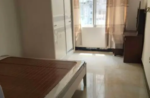 陆川九洲市场旁 4房出租,新房,拎包入住-鲨鱼房产网(4月14日)