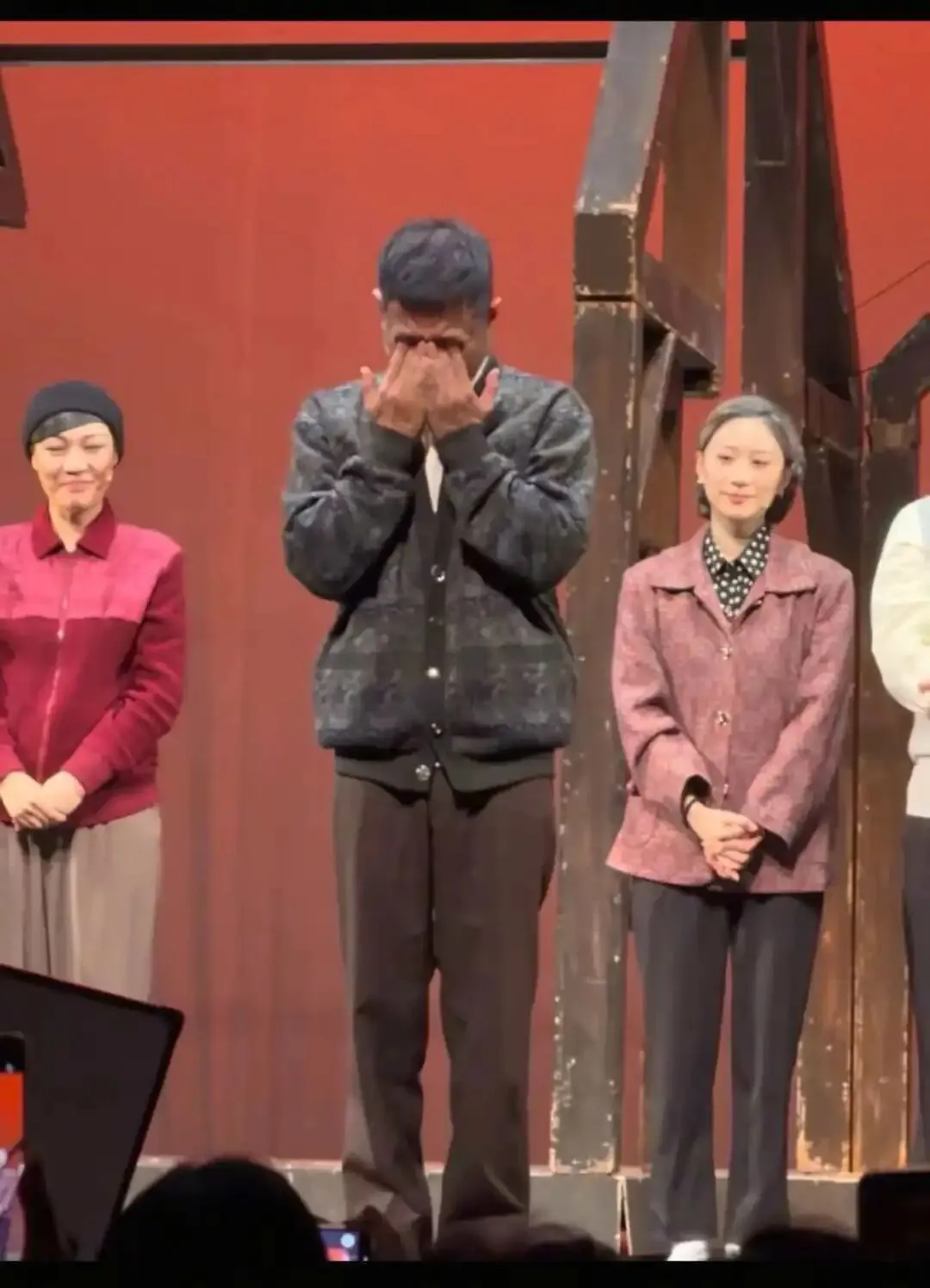 不搞营销、不炒话题,就靠一碗碗地道陕西面,默默把路人缘捡回来