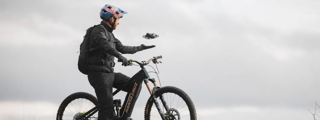 海外红人营销|安克又投出一个爆款品牌!对标大疆!年揽十亿!