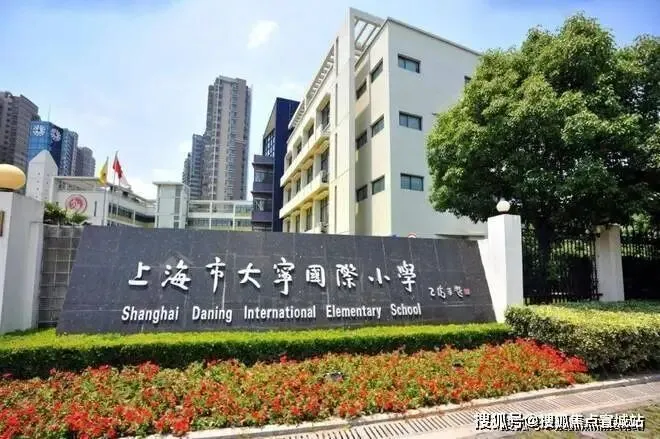 叠翠苑 | 叠翠苑 (营销中心) 官网 – 2026销售中心 (售楼处)-楼盘欢迎您 – 价格 / 户型 / 地址 / 环境 / 配套 / 交房时间 / 电话