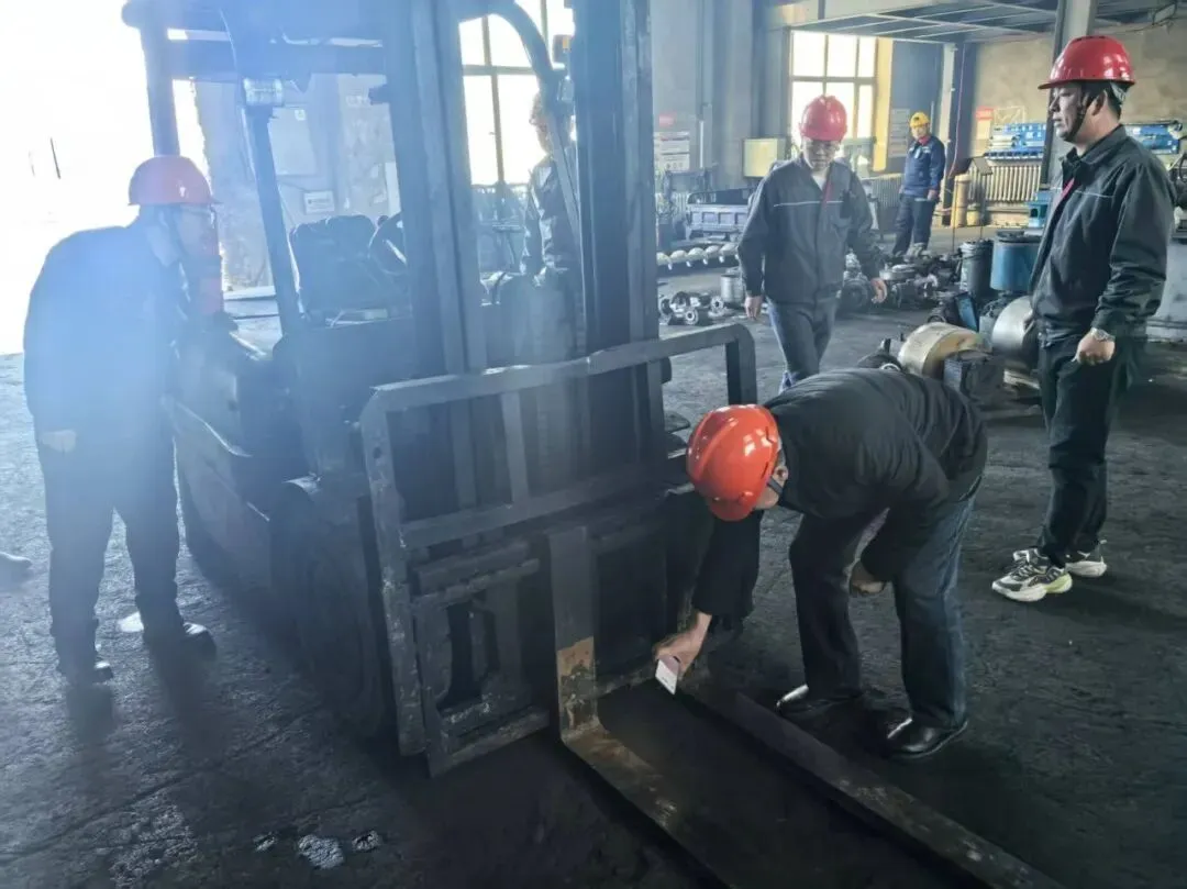 内蒙古特检院呼伦贝尔分院配合扎赉诺尔市场监督管理局开展特种设备安全隐患专项检查 筑牢安全生产防线