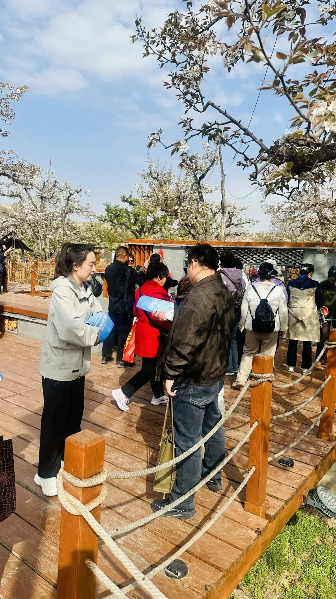 农垦房地产公司赴什川开展营销拓客活动