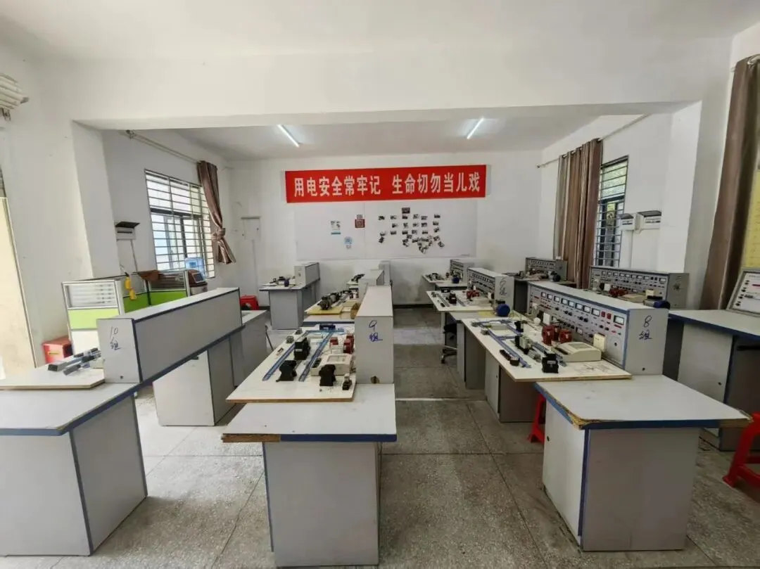 【招聘】东津汉江生态城地产营销中心招聘岗位:案场客服、案场秩序