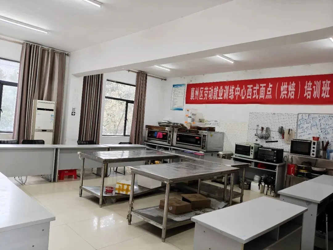 【招聘】东津汉江生态城地产营销中心招聘岗位:案场客服、案场秩序