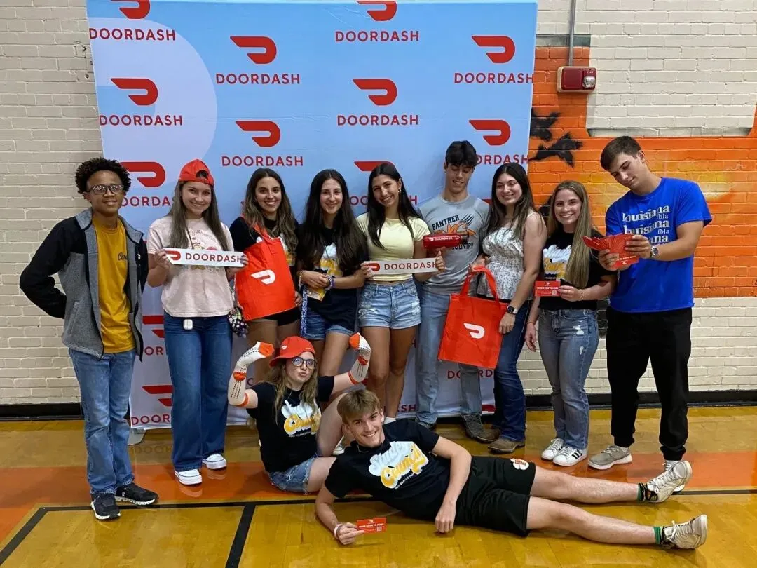 亲子类体育营销案例|全方位支持青少年运动发展,DoorDash实现品牌价值与社会价值双赢