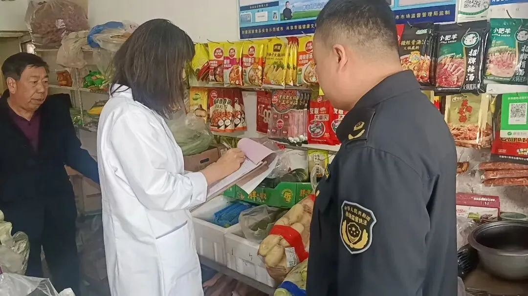 托克托县市场监督管理局联合县公安局及第三方抽检公司开展假劣肉制品快检与抽检