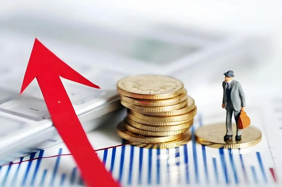 杨德龙:二季度市场行情机遇与风险并存