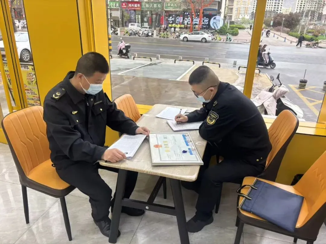 甘谷县市场监管局全面开展网络餐饮食品安全专项整治