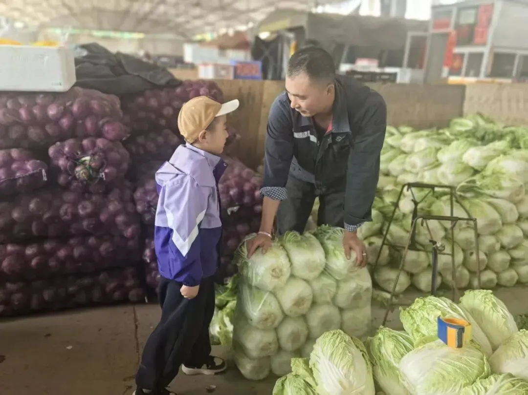 【社会实践】探秘烟火市场,乐享实践成长——庄浪县第二幼儿园开展探秘社会实践活动