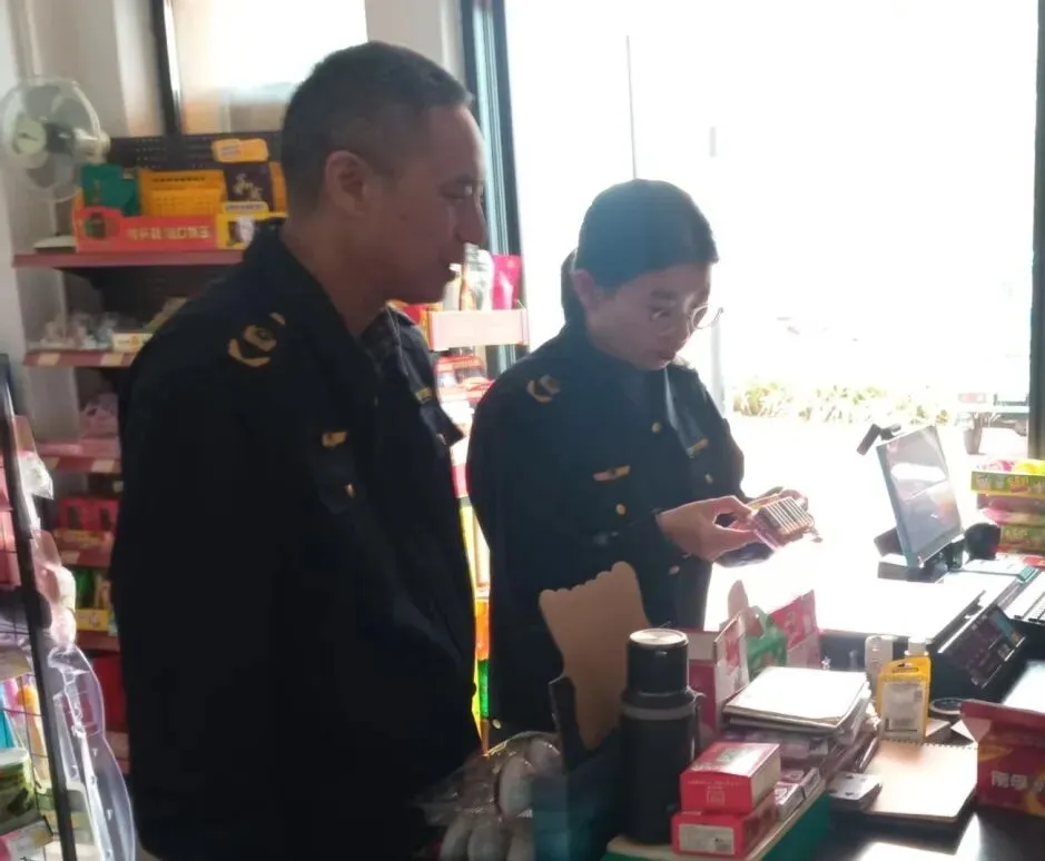 洛阳镇市场监督管理所开展商标侵权专项整治行动