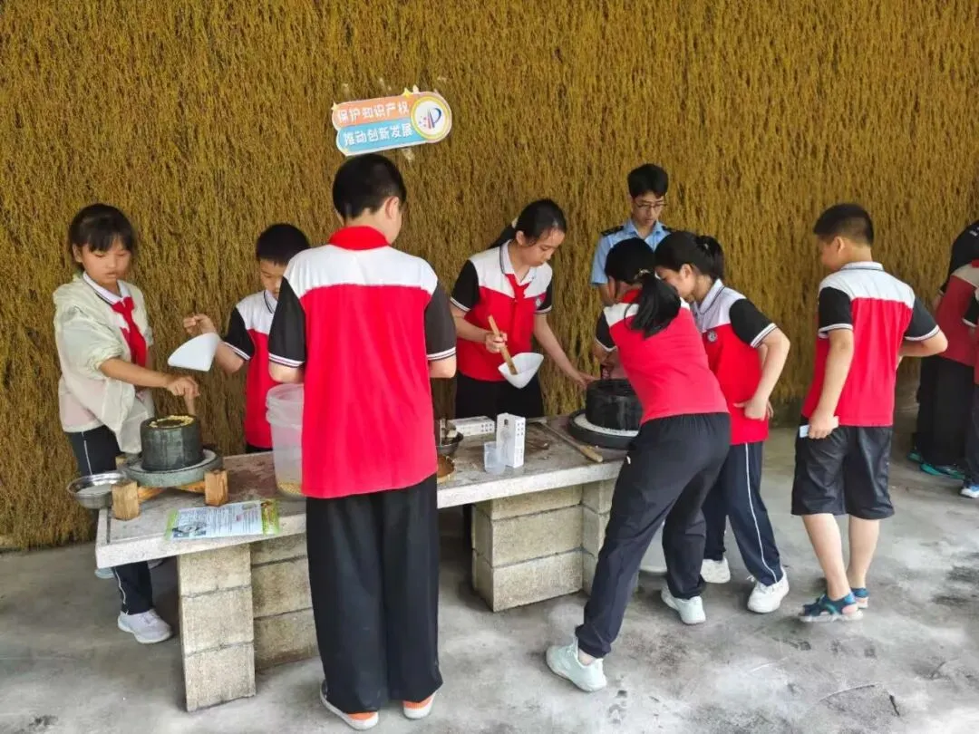 保护地标品牌 助力乡村振兴|金淘镇市场监督管理所举办2026年知识产权宣传周活动