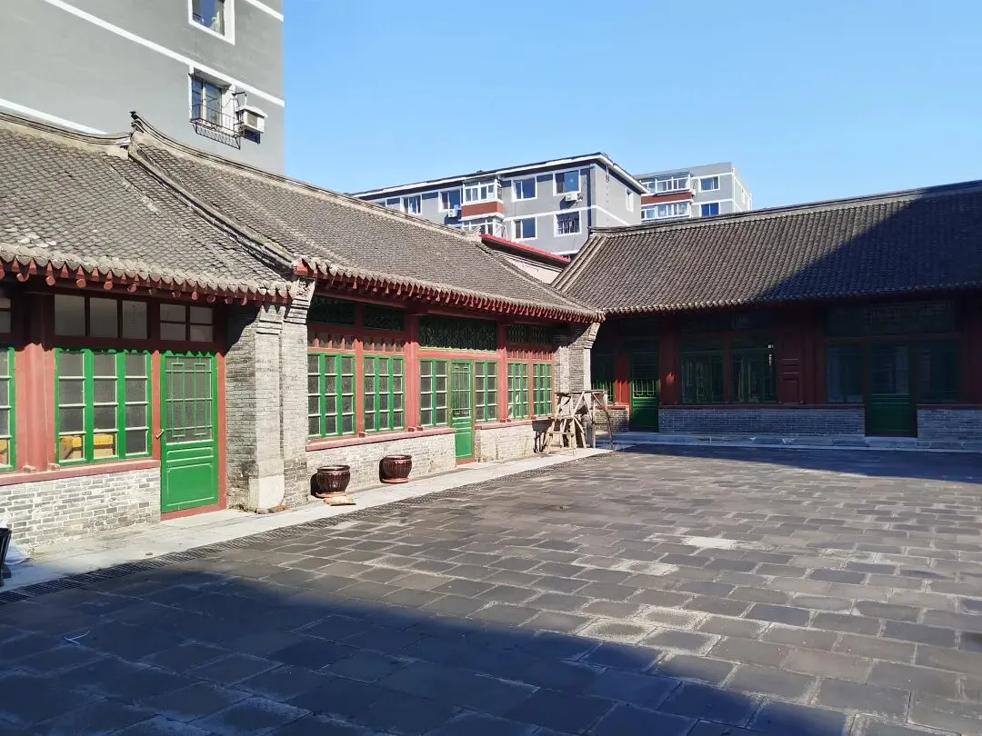 五爱市场、宋耀珊旧居、小南教堂,以及二线生活(二)