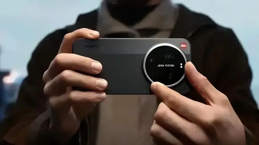 苹果首夺Q1全球第一 手机市场洗牌 背后藏何逻辑?