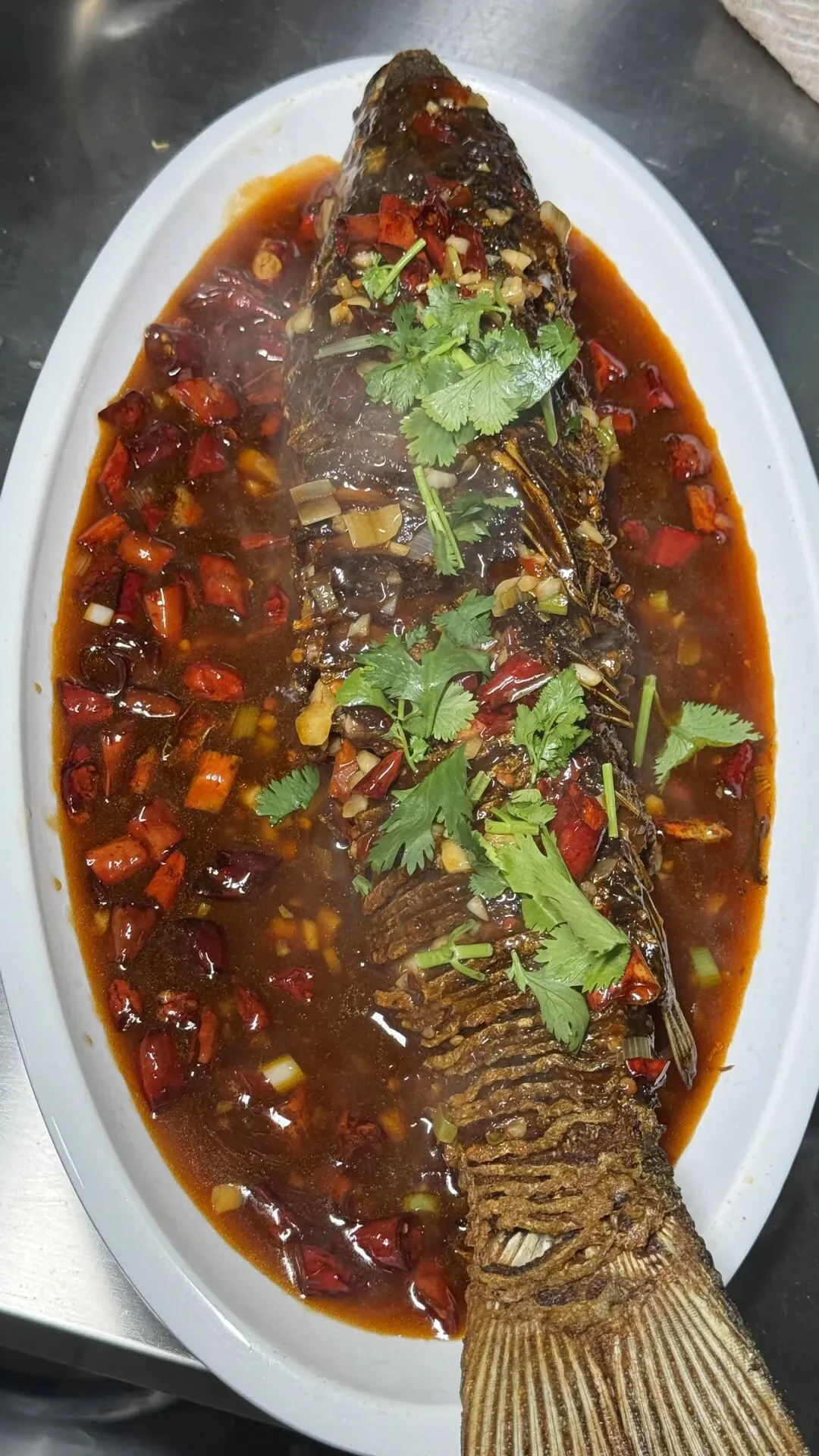 不出平谷吃蓟州!平翔园小市场这家金炙小馆,石炮沟小炒+老牌烧烤太绝了