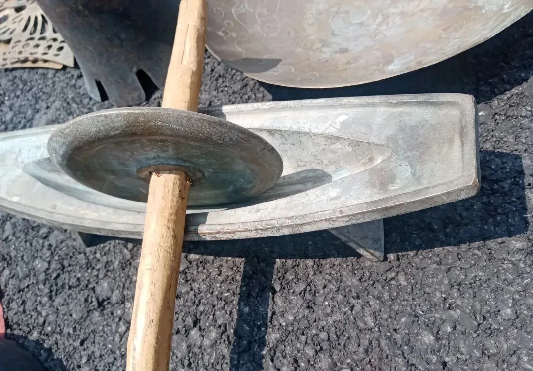 古玩市场寻得老物件——药碾子