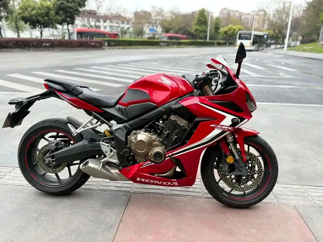 摩托车市场掀降价风暴!五款热门车型最高直降3万,抄底时刻来临!