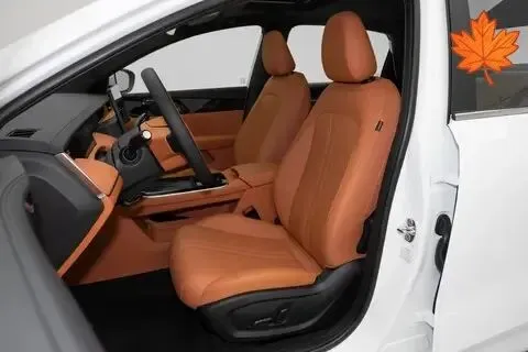 6.59 万起卷爆家用市场!全新荣威 i6 预售,大空间 + 8155 芯片太香