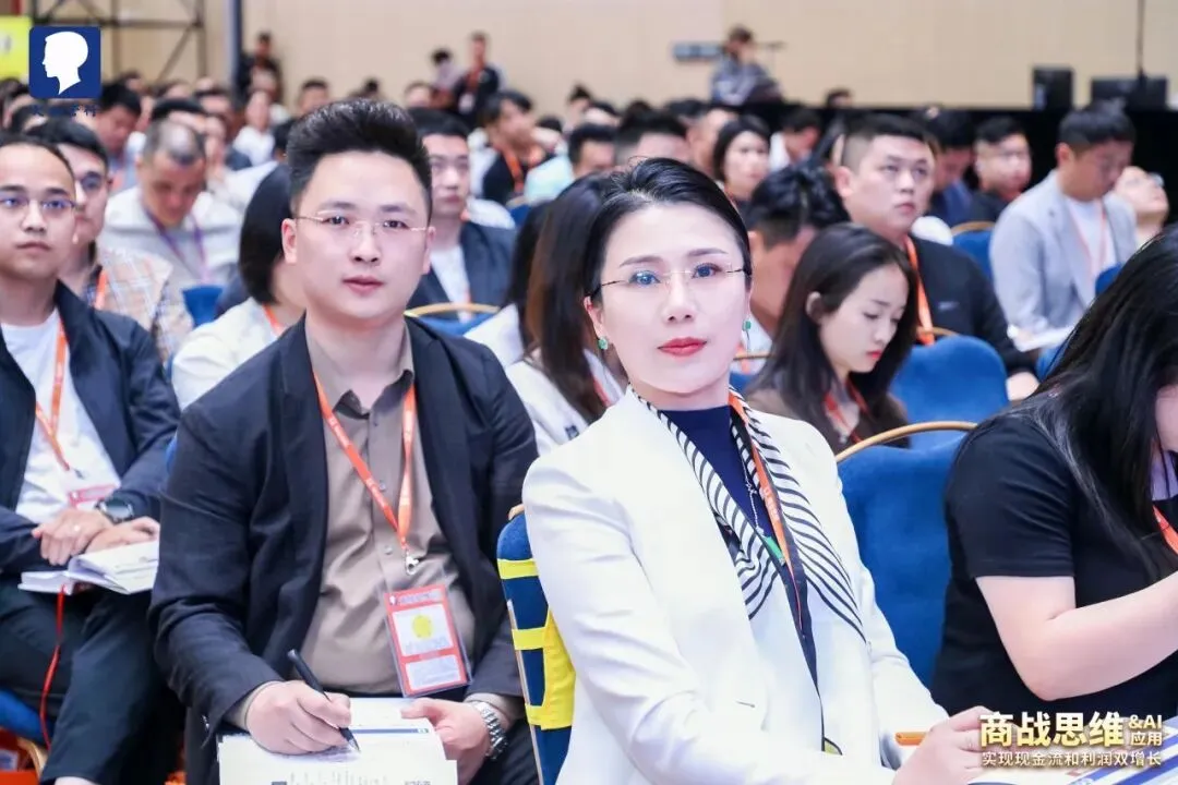 获客的底层逻辑:从“找客户”到“让客户找你”