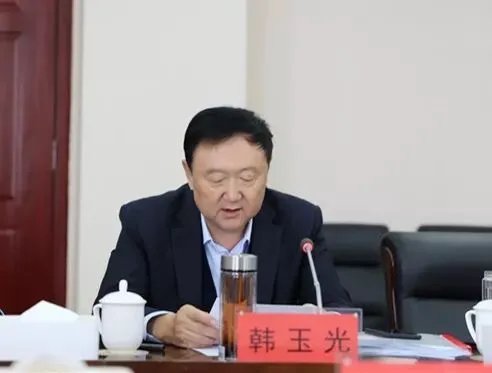 市市场监管局召开“不忘初心、 牢记使命”主题教育对照党章党规找差距专题会议