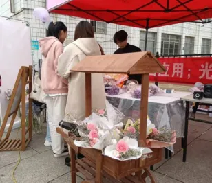 经济管理学院|“校企合作促双赢,实战营销展风采”展销会圆满落幕